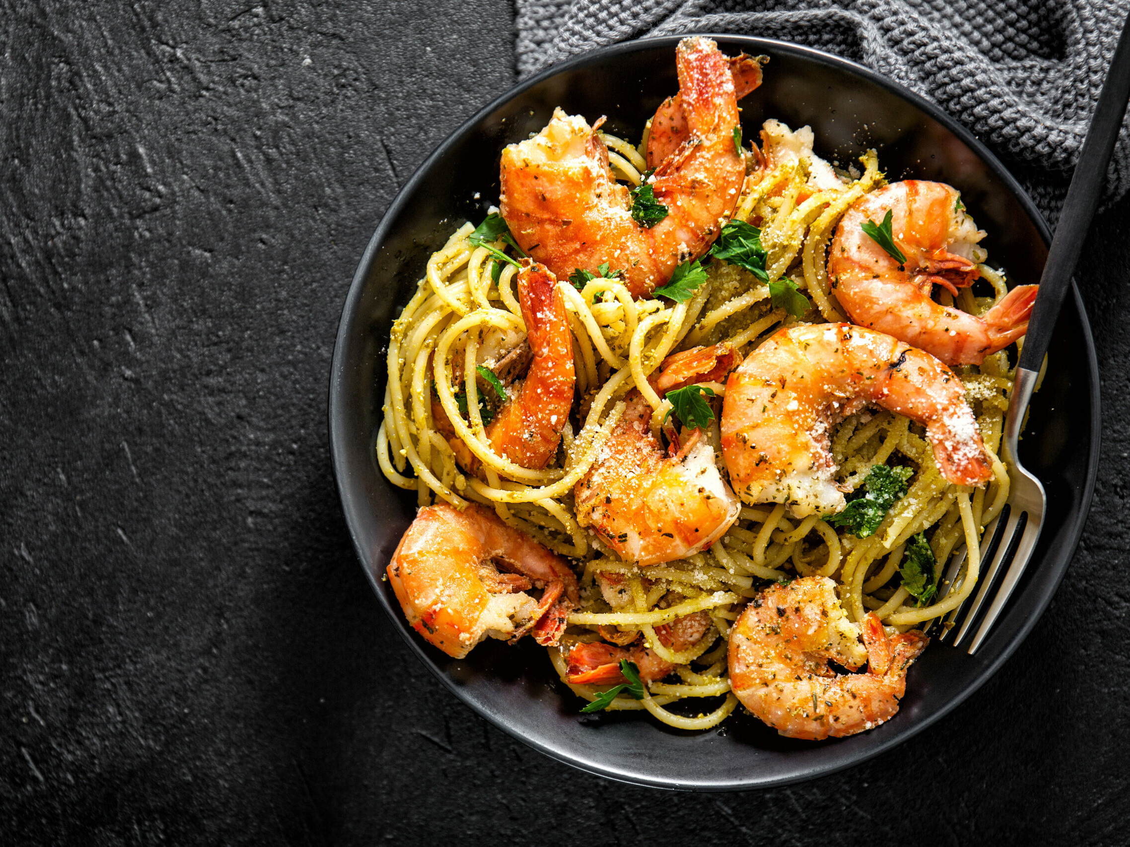 Scampi mit Pasta Aglio e Olio aus de Kieslich Gewürzmanufaktur