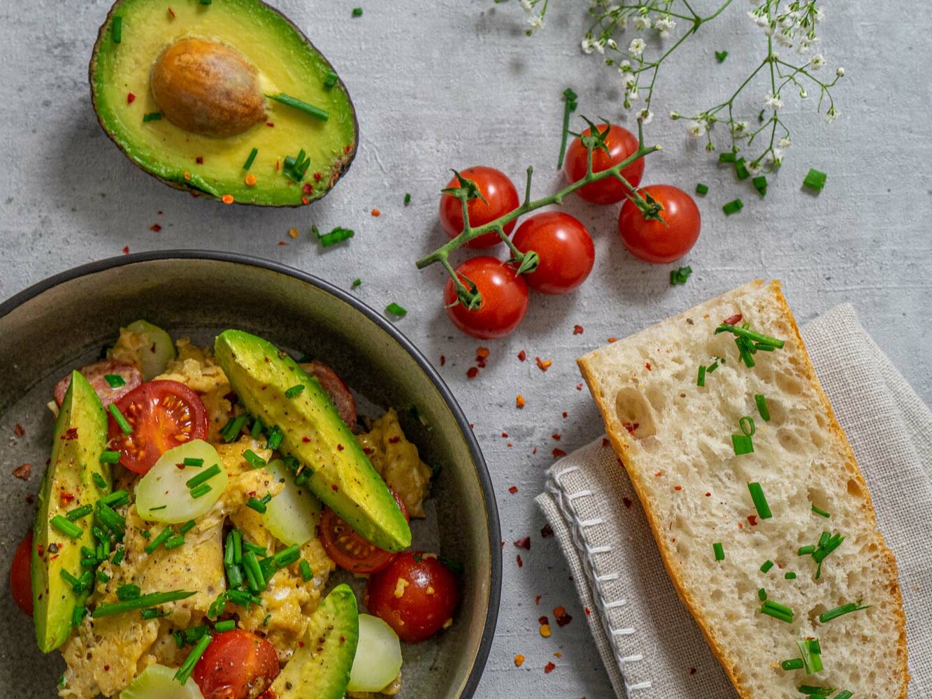 Leckeres Rezept von Kieslich Gewürze mit Ei und Avocado