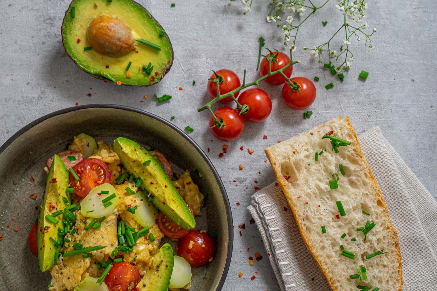 Leckeres Rezept von Kieslich Gewürze mit Ei und Avocado